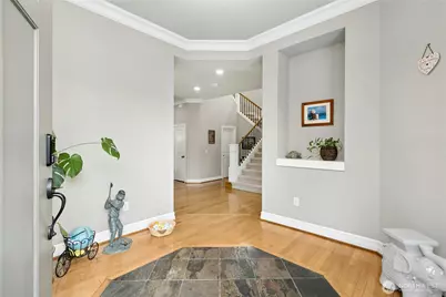 2411 30th Avenue NE, Issaquah, WA 98029 - Photo 32