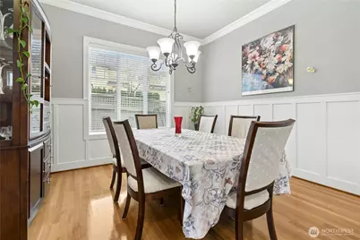 2411 30th Avenue NE, Issaquah, WA 98029 - Photo 6