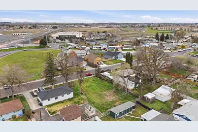 1528 N Buell Street, Moses Lake, WA 98837 - Photo 10