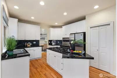 3429 Lincoln Avenue NE, Renton, WA 98056 - Photo 14