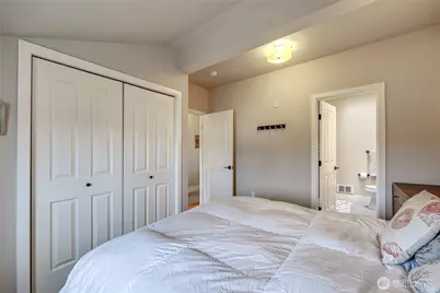 1215 Lawrence Street #402, Port Townsend, WA 98368 - Photo 20