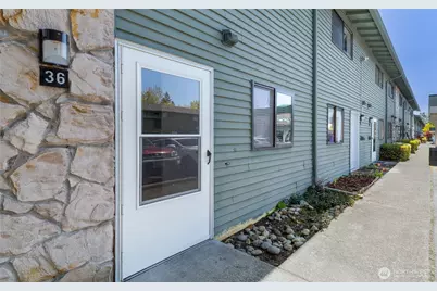 1040 S 320th Street #36, Federal Way, WA 98003 - Photo 1