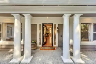 1434 108th Ave NE, Bellevue, WA 98004 - Photo 4