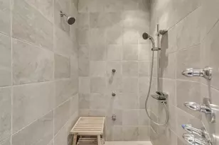 1434 108th Ave NE, Bellevue, WA 98004 - Photo 28