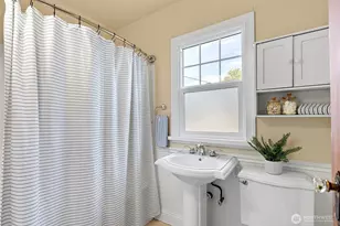 6924 NW Herried Rd, Silverdale, WA 98383 - Photo 24
