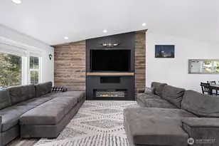 20709 108th St E, Bonney Lake, WA 98391 - Photo 6
