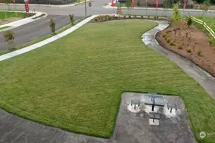 685 Barquist Ln N, Enumclaw, WA 98022 - Photo 14