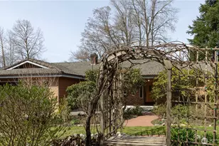 7134 Steelhead Ln, Burlington, WA 98233 - Photo 1