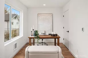 219 NE 75th St, Seattle, WA 98115 - Photo 22