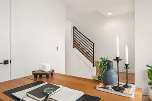 219 NE 75th St, Seattle, WA 98115 - Photo 24