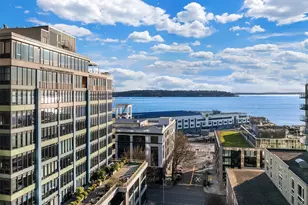 2716 Elliott Ave, Seattle, WA 98121 - Photo 2