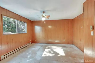 514 Huggins Greig Road S, Roy, WA 98580 - Photo 12