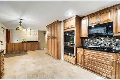 10612 Marietta Street SW, Tacoma, WA 98498 - Photo 10