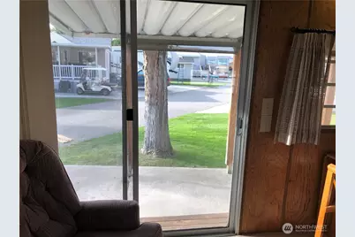 8818 Crescent Bar Road NW #117, Quincy, WA 98848 - Photo 20