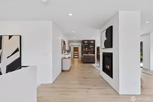 6304 Lakeview Dr, Kirkland, WA 98033 - Photo 8