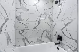 12510 35th Ave NE, Seattle, WA 98125 - Photo 8