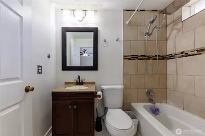 158 136th St E, Tacoma, WA 98445 - Photo 12