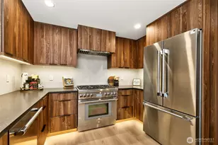 22016 Vine Rd, Brier, WA 98036 - Photo 10