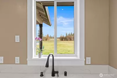 219 Bremgartner Road, Winlock, WA 98596 - Photo 14