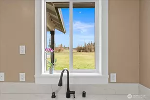 219 Bremgartner Rd, Winlock, WA 98596 - Photo 14