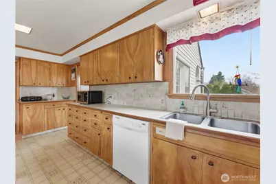 106 N Franklin Avenue, Wenatchee, WA 98801 - Photo 16