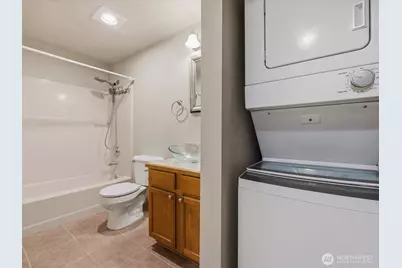 14344 N Stone Avenue #32, Seattle, WA 98133 - Photo 12
