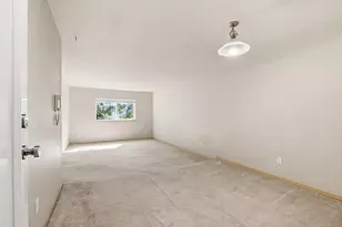 14344 N Stone Ave, Seattle, WA 98133 - Photo 4