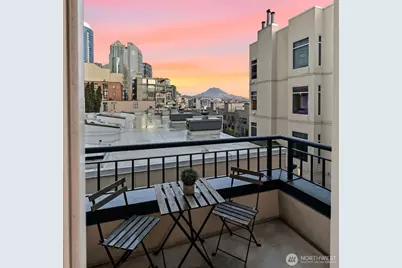 2030 Western Avenue #614, Seattle, WA 98121 - Photo 16