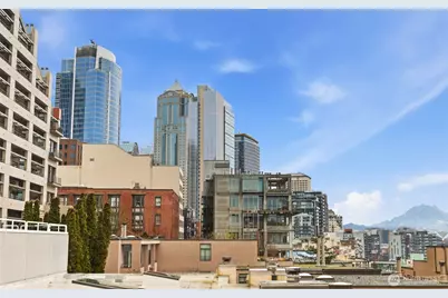 2030 Western Avenue #614, Seattle, WA 98121 - Photo 18