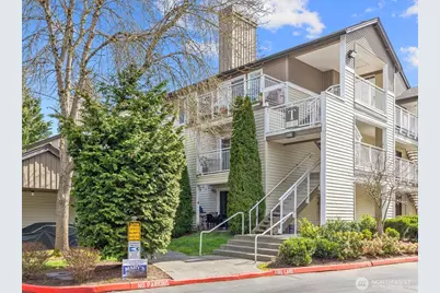 12303 Harbour Pointe Boulevard #T104, Mukilteo, WA 98275 - Photo 2