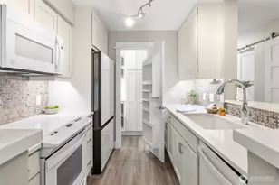 12303 Harbour Pointe Blvd, Mukilteo, WA 98275 - Photo 8