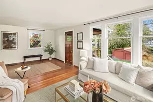 9213 25th Ave NE, Seattle, WA 98115 - Photo 8