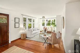 9213 25th Ave NE, Seattle, WA 98115 - Photo 6