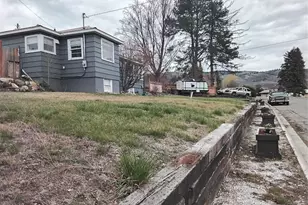 109 Antwine Ave S, Tonasket, WA 98855 - Photo 8