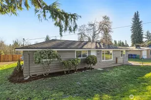 12005 SE 157th Pl, Renton, WA 98058 - Photo 2