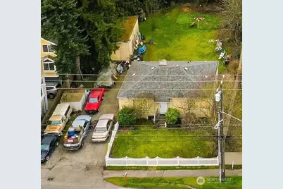 10125 3rd Avenue NW, Seattle, WA 98177 - Photo 2