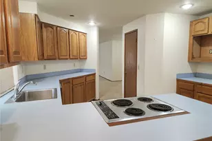 28718 207th Ave SE, Kent, WA 98042 - Photo 14