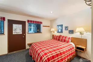 33613 E Crystal Mountain Blvd, Enumclaw, WA 98022 - Photo 8