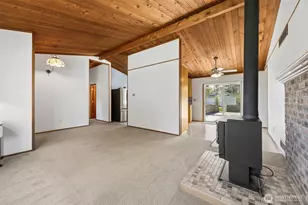 12502 Bingham Ave E, Tacoma, WA 98446 - Photo 6