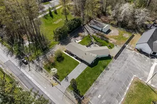 12502 Bingham Ave E, Tacoma, WA 98446 - Photo 34