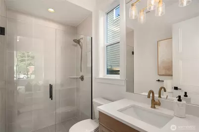 13004 NE 112th Street, Kirkland, WA 98033 - Photo 26