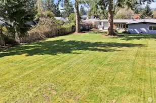 8021 47th Ave NE, Marysville, WA 98270 - Photo 4