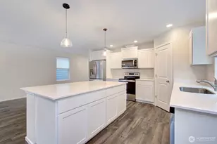 17503 NW 10th Ave, Ridgefield, WA 98642 - Photo 8