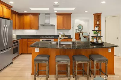 8021 SE 57th Street, Mercer Island, WA 98040 - Photo 10