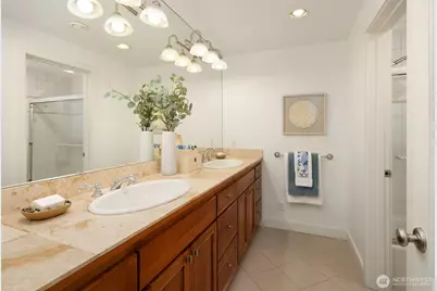 8021 SE 57th Street, Mercer Island, WA 98040 - Photo 18