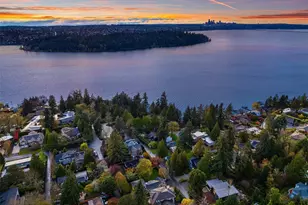 8021 SE 57th St, Mercer Island, WA 98040 - Photo 4