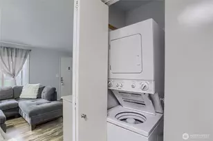 1002 Columbia Ave, Marysville, WA 98270 - Photo 8