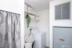 8511 361st St E, Eatonville, WA 98328 - Photo 12