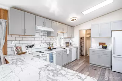 8511 361st Street E, Eatonville, WA 98328 - Photo 8