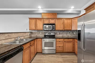 1015 Railroad Avenue #512, Bellingham, WA 98225 - Photo 14